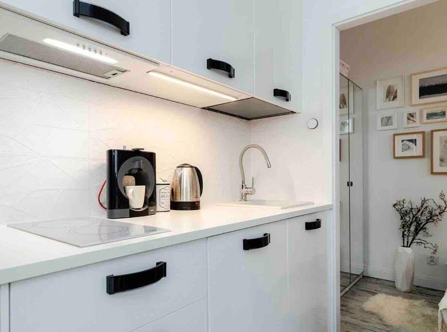 Lux Apartament W Centrum, Plac Konstytucji, Klimatyzacja, Widokowy Apartment วอร์ซอ ภายนอก รูปภาพ